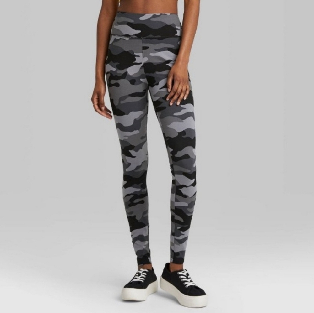 Wild Fable Camouflage Leggings Set Of 2 Black and Gray XL